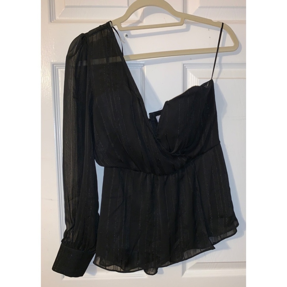 ASTR the Label One Shoulder Top